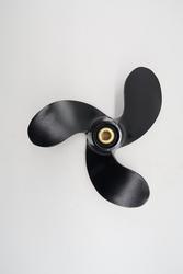 Potkuri Suzuki 7-3/8 x 5-3/8 DF2.5 2012 => alumiinia, musta