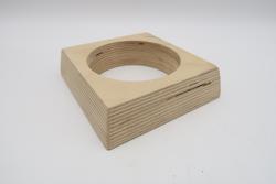 Pinta-asennusteline autopilotin hallintan&auml;yt&ouml;lle-puuvalmisteinen