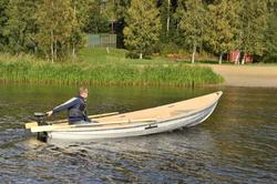 Soutu - Palta 495 2026 uusi soutuvene ja Yamaha M12 s&auml;hk&ouml;per&auml;moottori