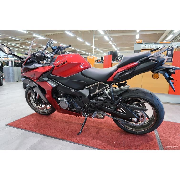 GSX-S Moottoripyörä