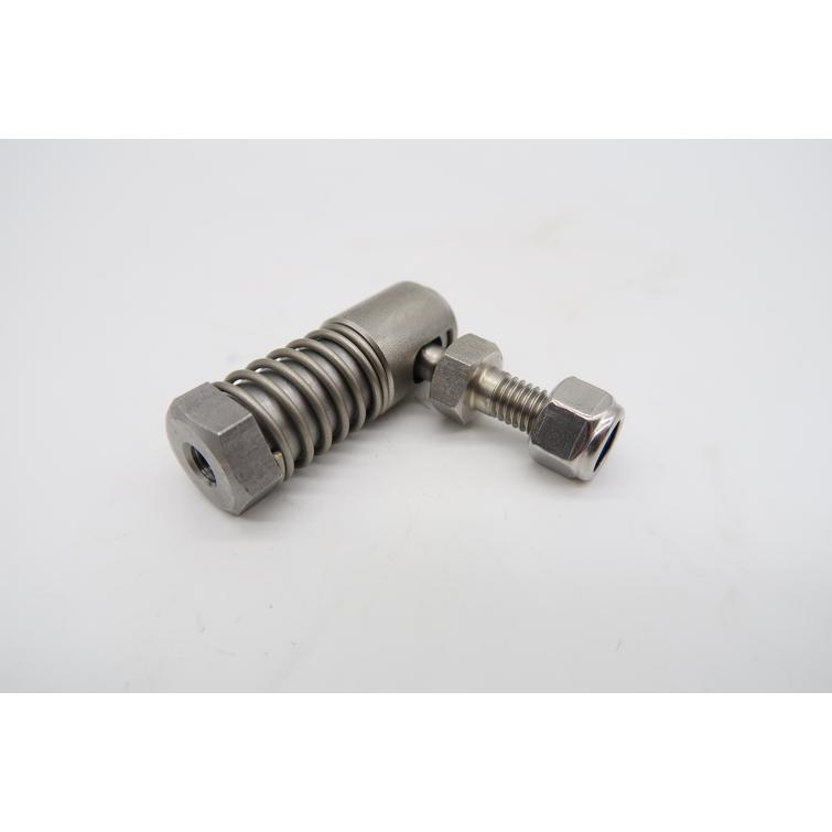 Kulmanivel kaukos&auml;&auml;t&ouml;kaapeleihin C2, C8 ja Mach Zero tyyppi L-7