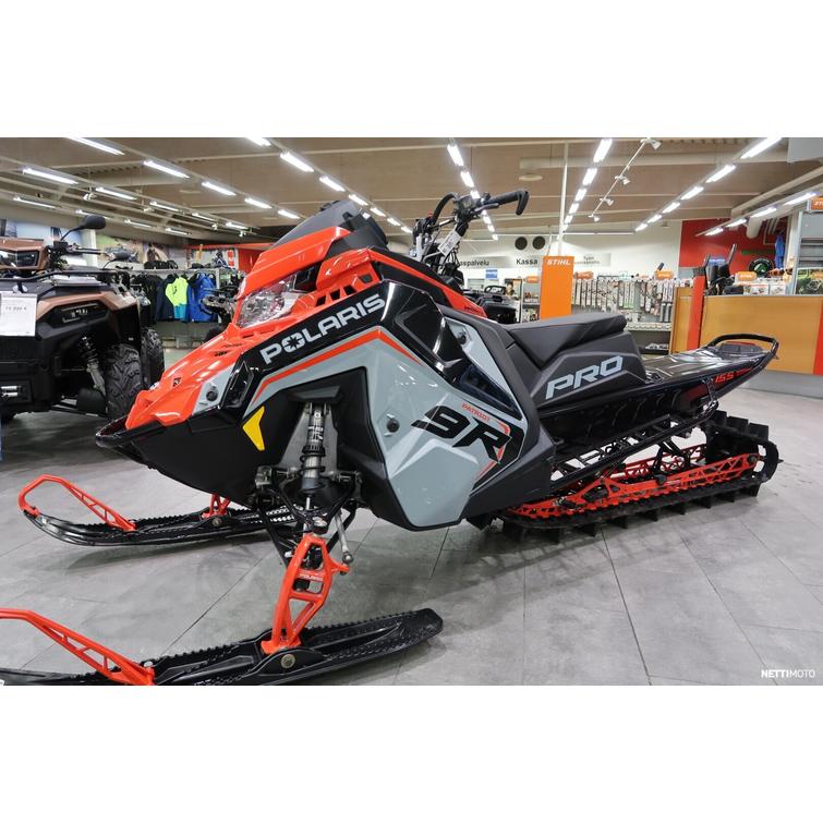 Pro RMK Moottorikelkka