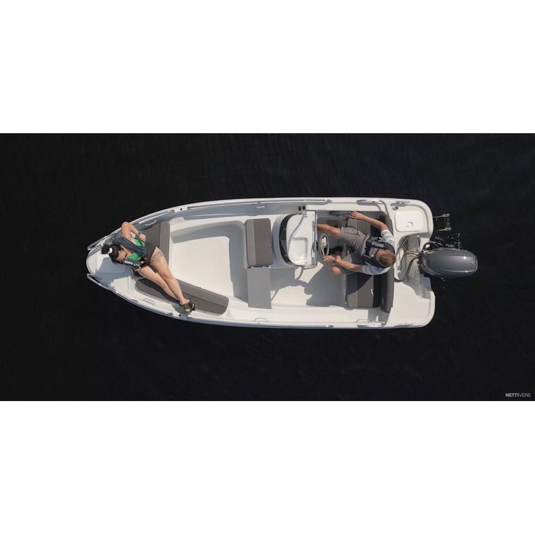 44 Per&auml;moottori