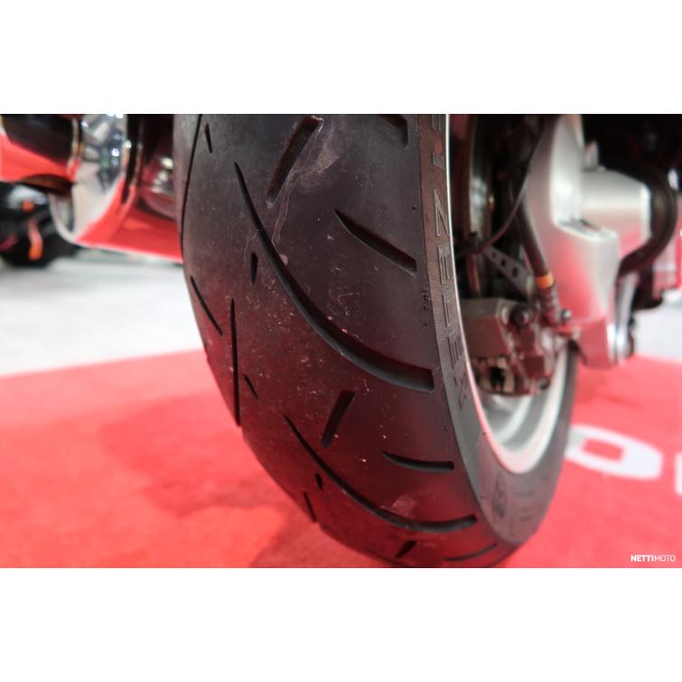 K Moottoripy&ouml;r&auml;