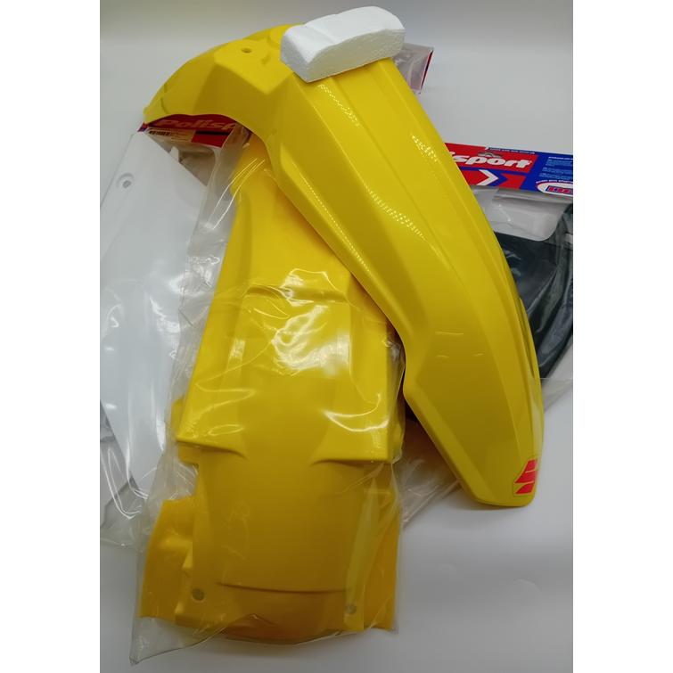 Muovisarja RMX/RM penkin p&auml;&auml;llisell&auml;.