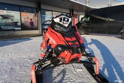 600 R Moottorikelkka