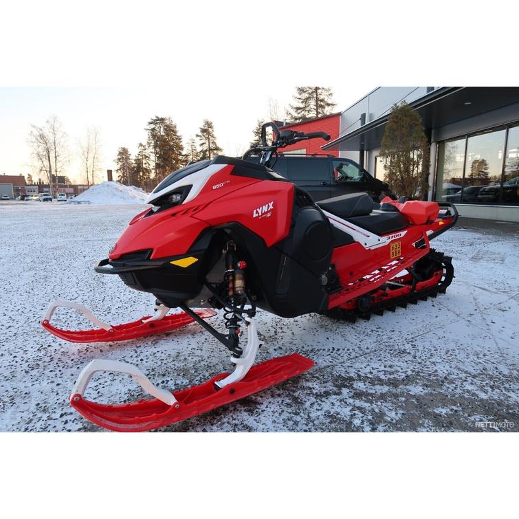 Shredder Moottorikelkka