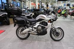 Versys Moottoripy&ouml;r&auml;