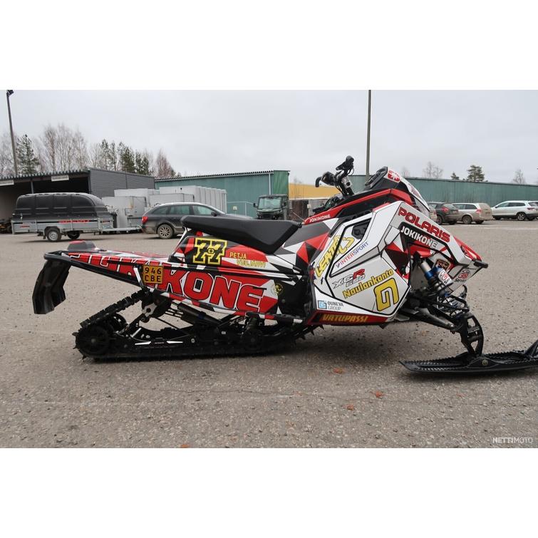 XCR Moottorikelkka