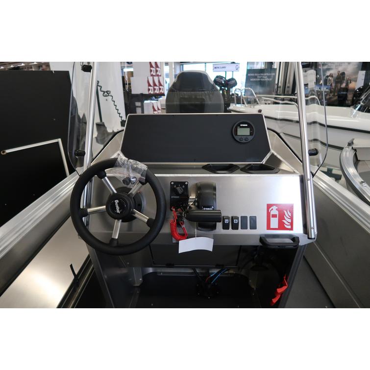 Buster Mcc 2026 Fishing Edition ja F40 Fetl kauden -26 UUTUUS nyt esill&auml; meill&auml;!