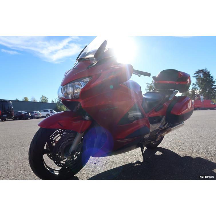 ST Moottoripy&ouml;r&auml;