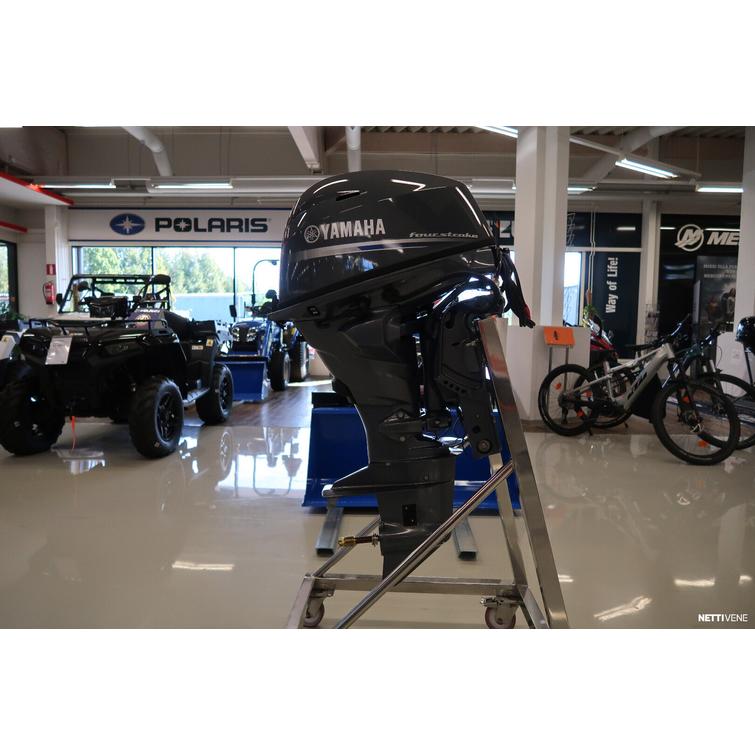 Yamaha F25 Gets uusi perämoottori