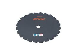 Stihl FSA 135  akku raivaussaha ter&auml;varustuksella