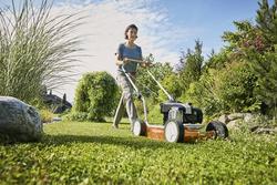 Stihl RM 2.2 R allesilppuava ruohonleikkuri