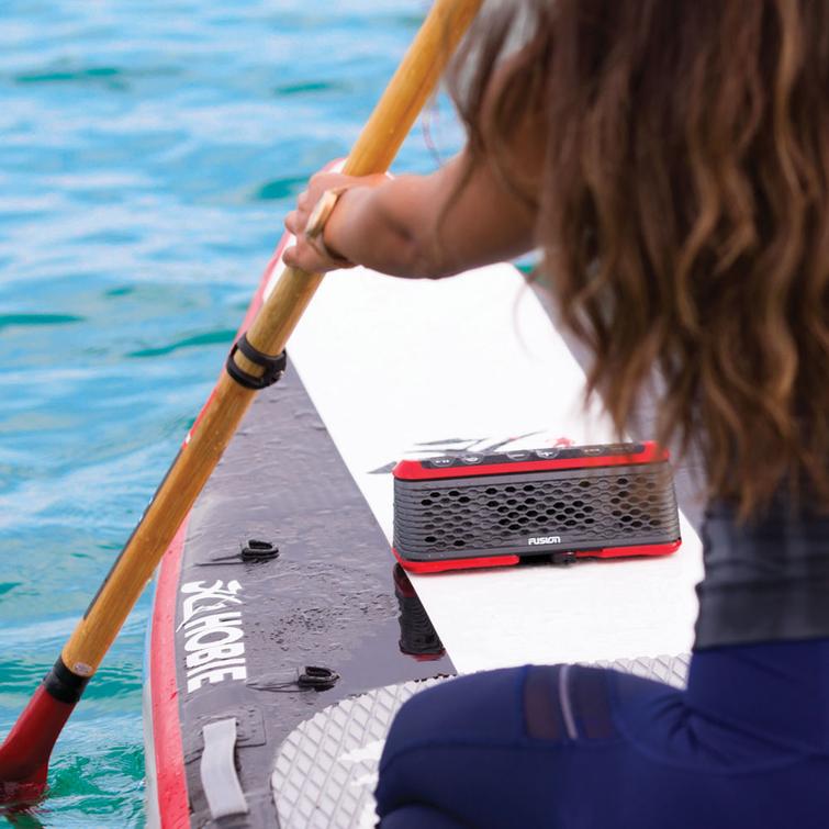 StrereoActive kannettava vesitiivis Bluetooth-kaiutin punainen