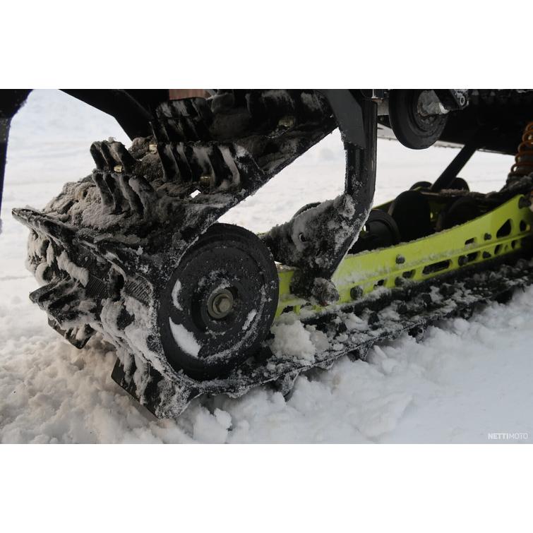 SwitchBack Moottorikelkka