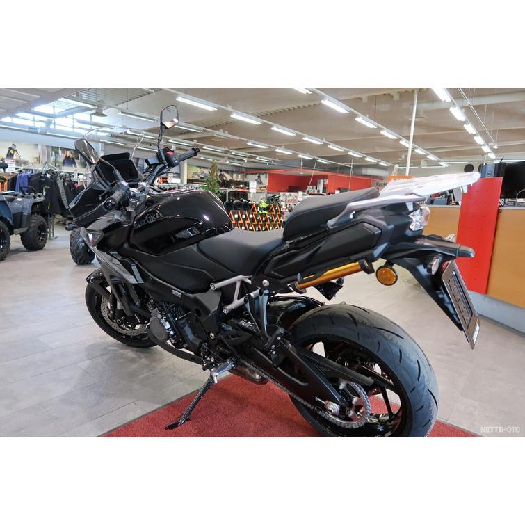 GSX-S Moottoripyörä