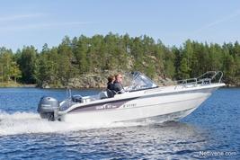 Suvi 57 Duo 2023 + Yamaha F70 Aetl uusi venepaketti perähyttikuomulla ja tyynysarjalla