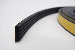 Buster LX yl&auml;oventiiviste 15 mm x 4 mm / hinta per metri