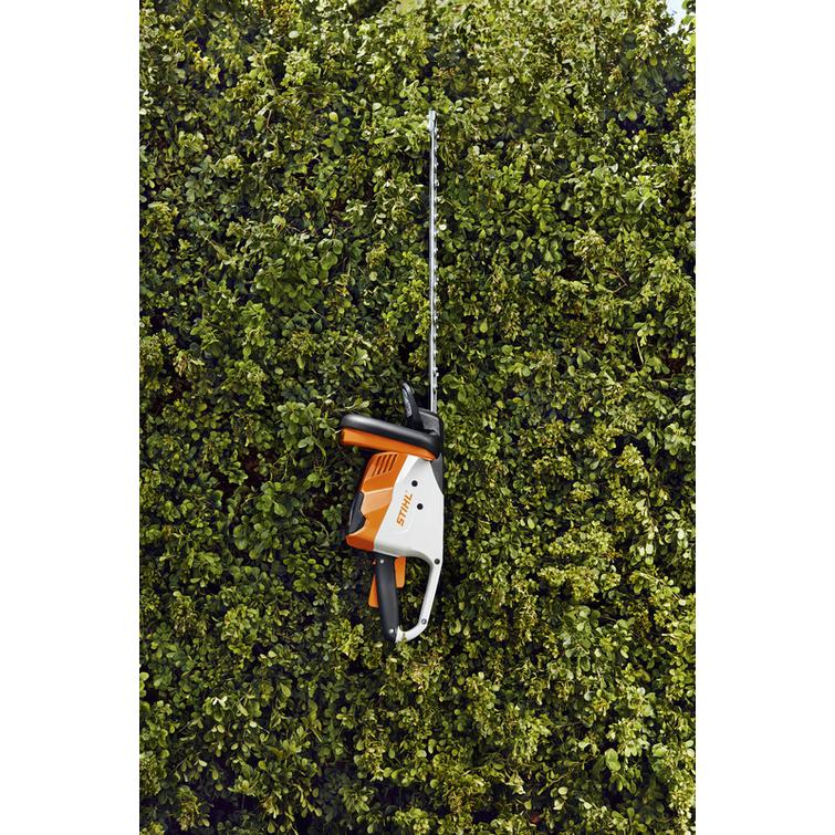 Stihl HSA 56 sis. akku AK 10 + laturi AL 101